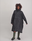 Rainkiss Regenponcho - Black To Black